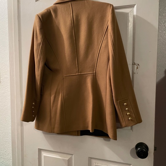 Zara coat - Picture 3 of 3